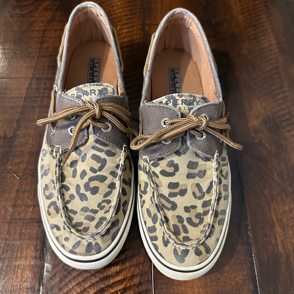 Sperry Boat Shoe Size 7